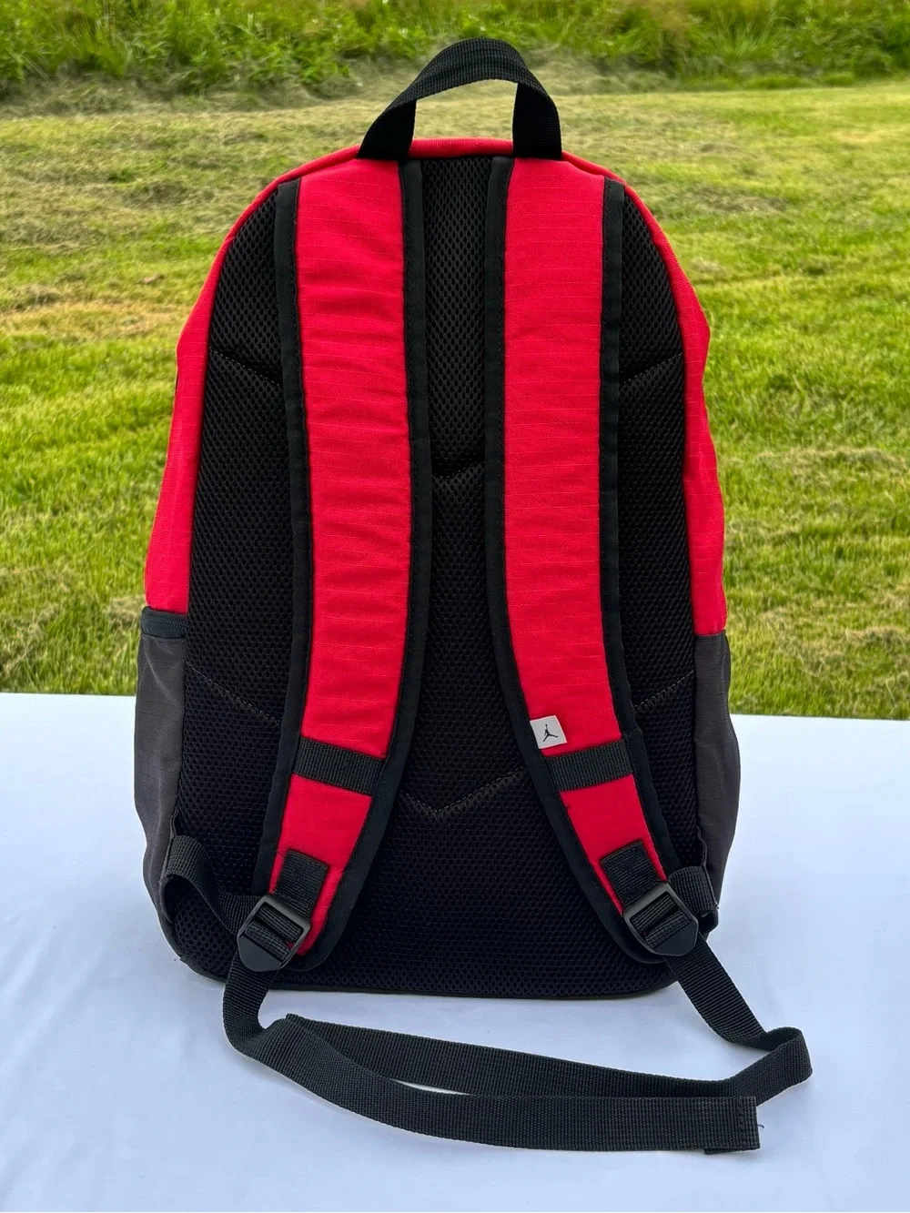 Nike Jordan Split Pack Backpack Large Red Black Jumpman Unisex School Gym Bag